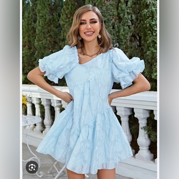 NWT Simplee Jacquard Flower Pattern Puff Sleeve Ruffle Hem Smock Dress size M - Picture 1 of 8